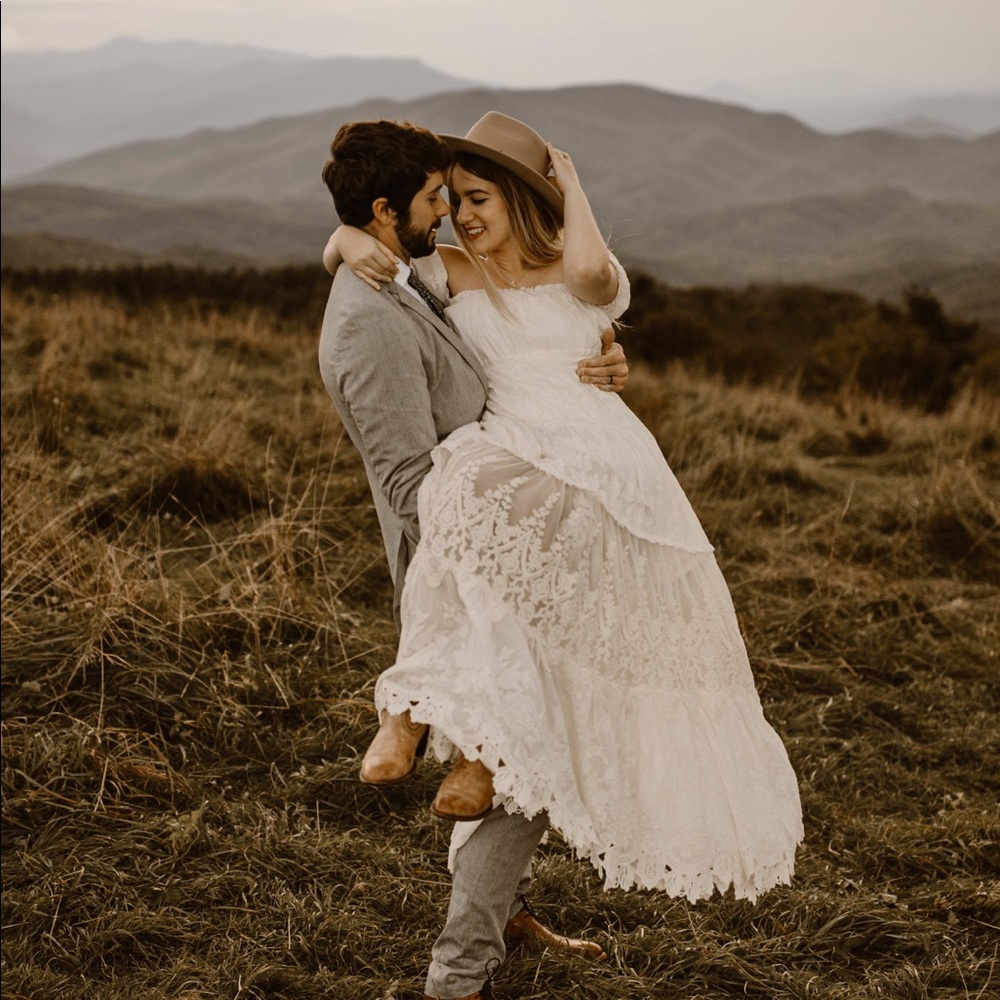 Spell Amelie Gown